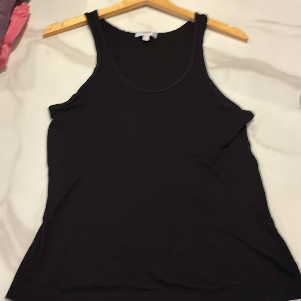 Agolde Karla tank White and black Tank Top
Size large$40 for both